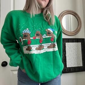 Vintage 90s Y2K Gildan Green Christmas Sledding Bear Crewneck Sweater Sz L